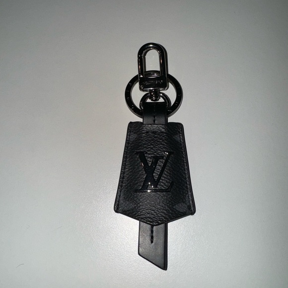 Louis Vuitton keychain (blue) - Picture 3 of 8